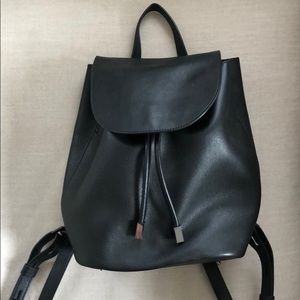 Everlane Petra Backpack